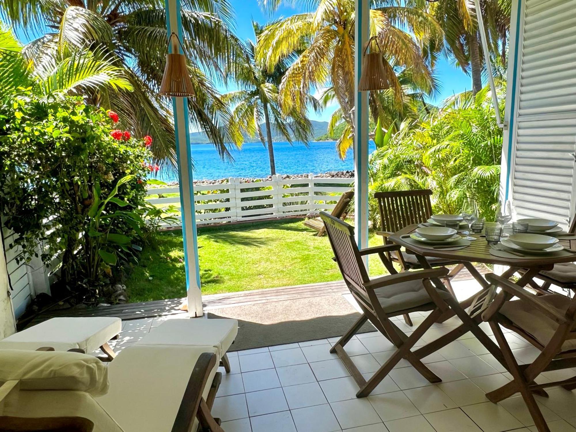 Bungalow Sucrier, Les Pieds Dans L'Eau Terre-De-Haut Extérieur photo